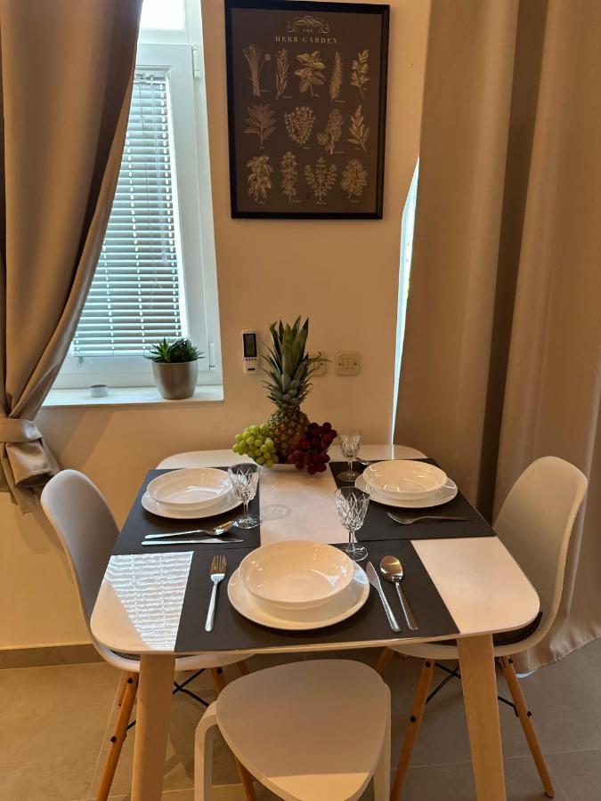 Apartman Diana マリ・ロシニュ エクステリア 写真